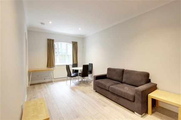 1 bedroom flat to rent - Photo 1