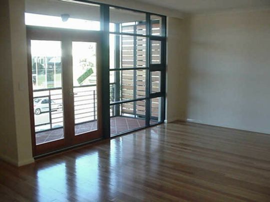 11/52 Albert Street, North Perth - Photo 1