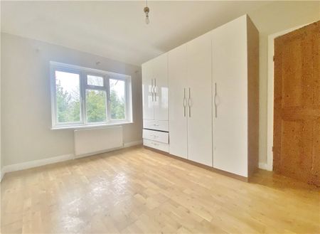 Hanworth Road, Hounslow, TW4 5PS - Photo 5