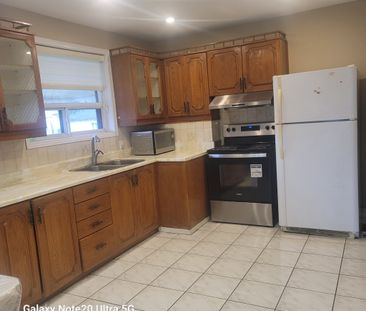 For Lease - 30 Benstrow Avenue, Toronto, Ontario - Photo 2