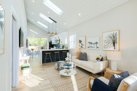 For Lease - 2 Freeman Street Unit# Main Floor, Toronto, Ontario - Photo 3