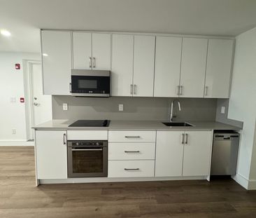 For Lease - 3879 Bathurst Street Unit# 1, Toronto, Ontario - Photo 6