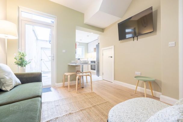 49 Woodcot, Belfast, BT5 5JB - Photo 1