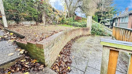 5 bedroom house to rent Brendon Avenue, Luton, Bedfordshire, LU2 - Photo 4