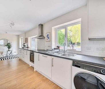 Eastfield Road, Burnham, SL1 - Photo 1