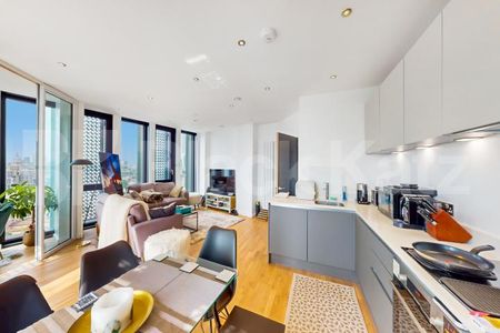 Stylish & contemporary & boasting 830 Sq. Ft. of living & entertaining space - Photo 5