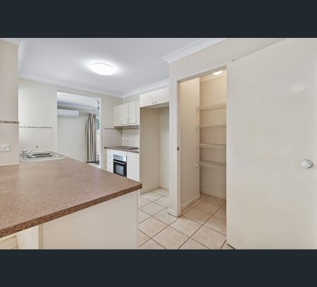 16 MESSINA CLOSE, Kanimbla, Qld 4870 - Photo 5