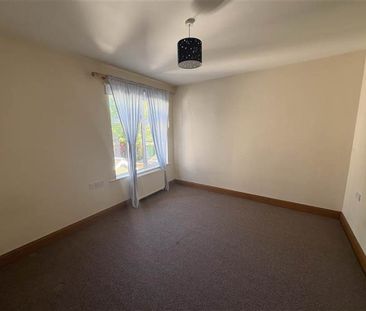 10 Mount Aboo Park, Belfast, BT10 0DJ - Photo 1