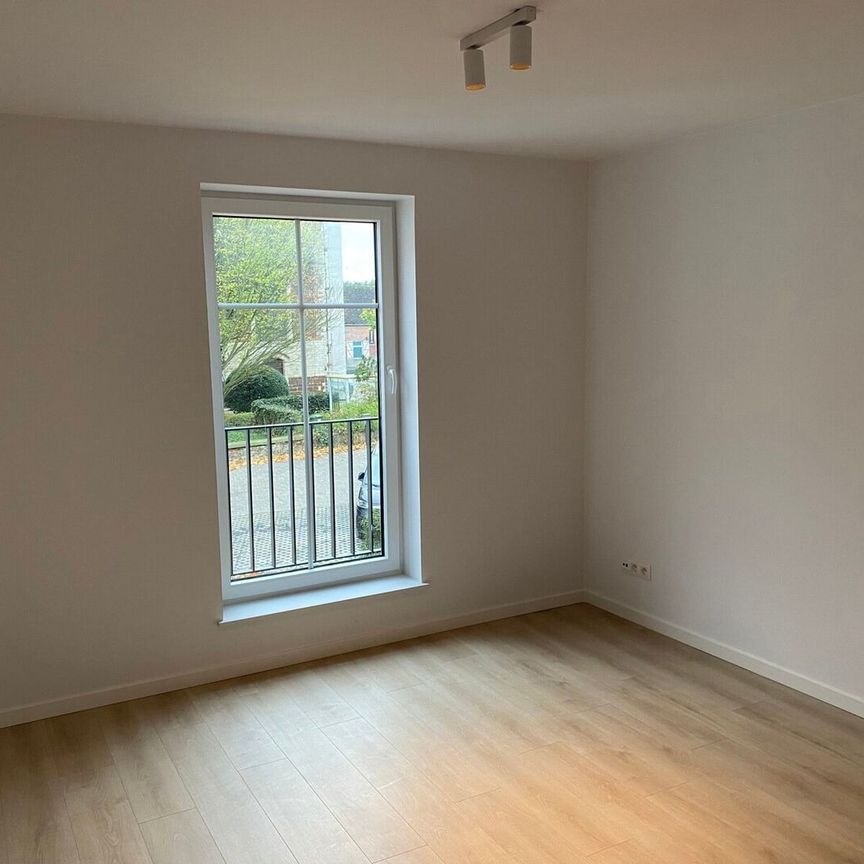 NIEUWBOUW prachtig afgewerkte woning met grote tuin, ideaal gelegen in een rustige buurt en op 25min van centrum Leuven. - Photo 1