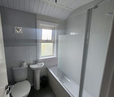 4 bedroom house to rent - Photo 3