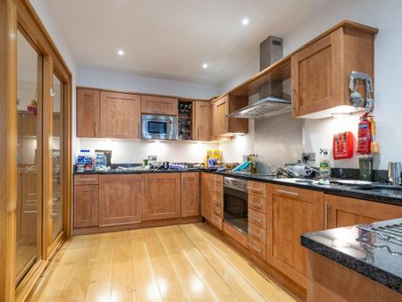 2 bedroom apartment to rent - Photo 5