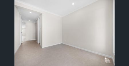 Immaculate Family Home in Sought-After Cameron Grove Estate - Photo 2
