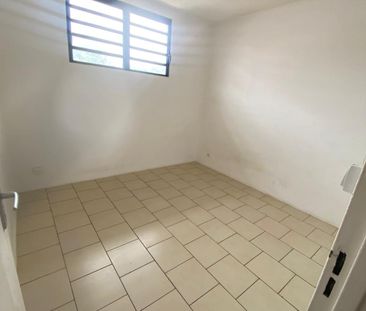 Location Appartement 4 pièces 89m² MATOURY 97351 - Photo 1