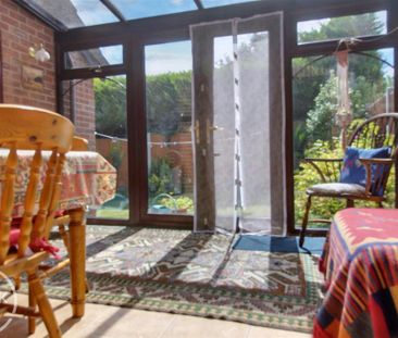 2 bedroom semi-detached house to rent - Photo 1