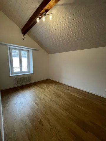 Appartement de 4.5 pièces, d'env. 90m2 au 3ème étage - Photo 3