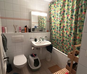 CHARMANT LOGEMENT SITUE EN BASSE-VILLE - Foto 5