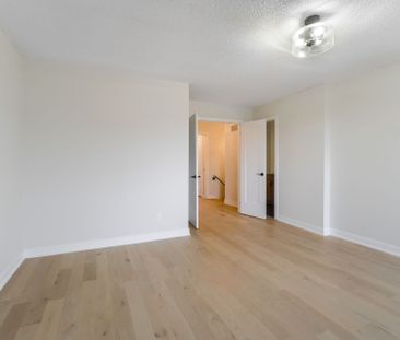 For Lease - 4197 Longmoor Drive Unit# 8, Burlington, Ontario - Photo 1