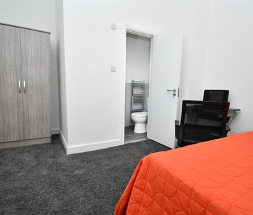 1 bed house share to rent in Christ Church Street, Preston, PR1 - Photo 2