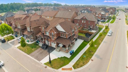 For Lease - 358 Robert Parkinson Drive, Brampton, Ontario - Photo 2