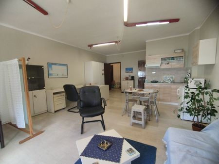 Ενοικιάζεται Γκαρσονιέρα 45 τ.μ. - Photo 2