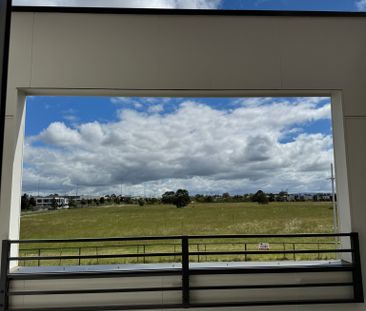 Your Brand New Modern Family Home at Perfect Location of Wollert - Photo 5