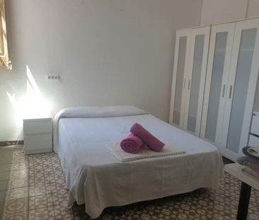 Via Laietana, Barcelona, Catalonia 08003 - Photo 2