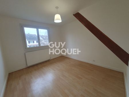 LOCATION d'une maison F7 (137 m²) à PONTAULT COMBAULT - Photo 5