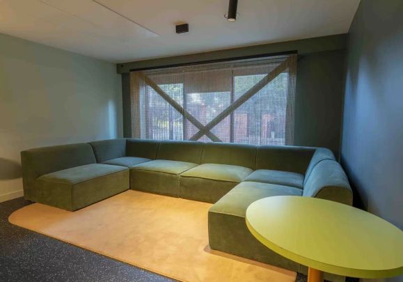 Platinum Studio Plus - Photo 1