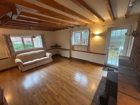 The Street - Photo 2