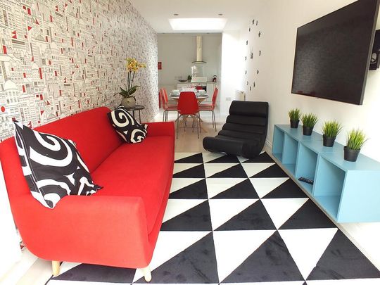 1 bedroom in a house share to rent - Photo 1
