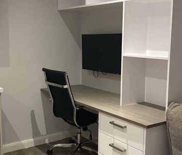 Standard Studio - Photo 4