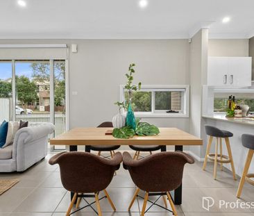 Family Home in Prime Location - Photo 3