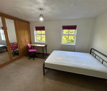 Paxton, Stoke Park - Photo 3