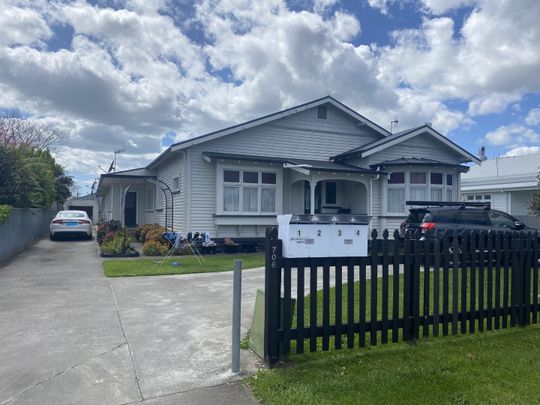 706 St Aubyn St East, Parkvale - Photo 1