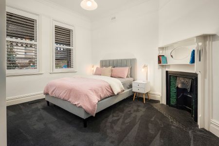 Thinking of selling? Contact our agent - Photo 5