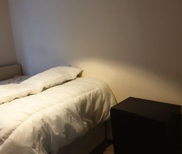 Nice room perfect for student; fine appartment in perfect suburb location - Foto 2