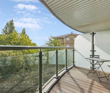 2 bedroom flat to rent - Photo 3