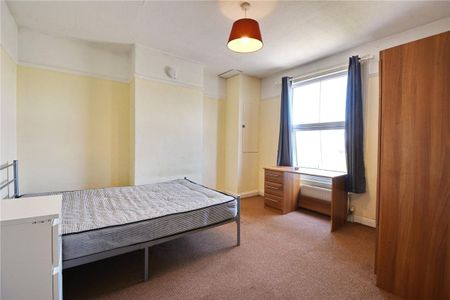 Fourth Avenue, Horfield - Photo 3