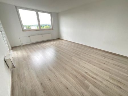 Schönes WG Zimmer mit eigenem Balkon - Photo 5