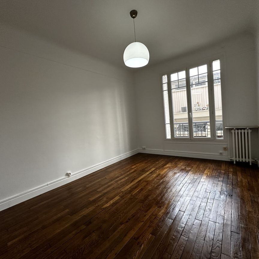 Location Appartement 1 pièce 24m² ENGHIEN LES BAINS 95880 - Photo 1