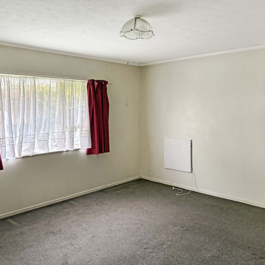 WOODRIDGE GREAT LOCATION - Photo 1