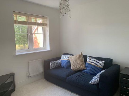 5 bedroom detached house to rent - Photo 1