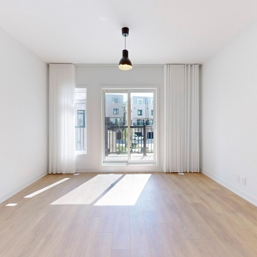 For Lease - 11 Case Ootes Drive, Toronto, Ontario - Photo 1