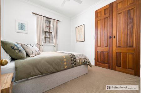 FURNISHED CBD LOCATION - Photo 4