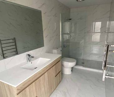 Browns Bay, 132B Stapleford Crescent - Photo 5