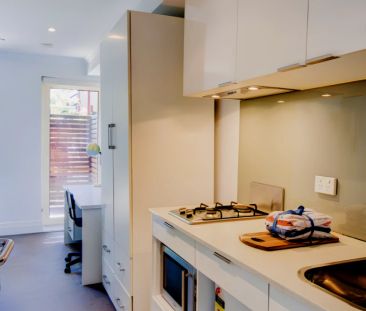 1 Bedroom with balcony - Photo 3