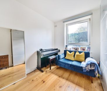 Flat to rent - Tanner Street, London, SE1 - Photo 3