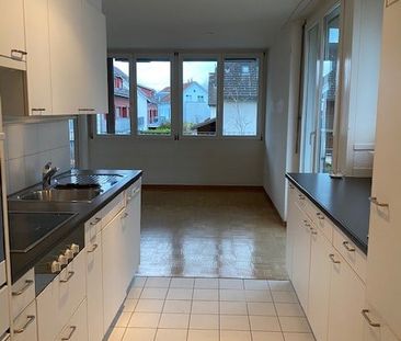 "Living near the lake!" - Foto 1