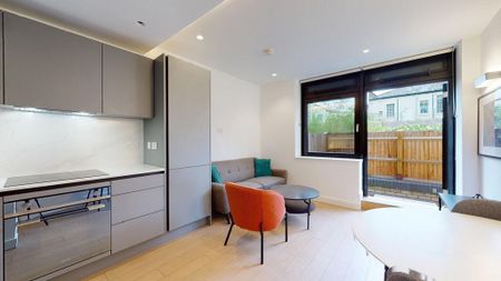 1 bedroom ground floor flat to rent - Photo 2