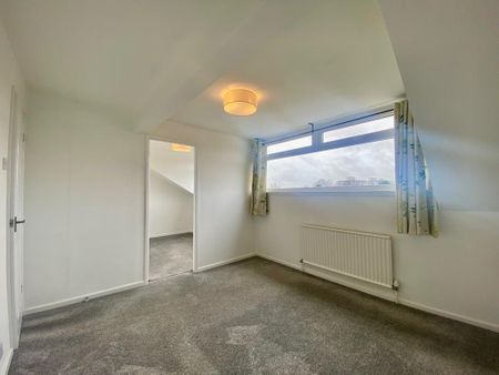 4 bedroom house to rent - Photo 2